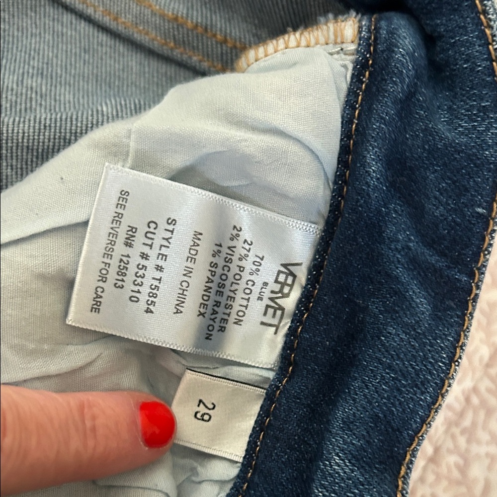 Women’s Vervet Blue Jeans - Picture 4 of 5